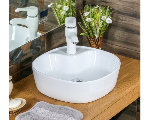 Раковина Melana MLN-78202 накладная 78202-805